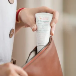 Avène Antirougeurs Day Soothing Emulsion Spf30 40ml 1.3fl.oz -Sesderma LA ROCHE-POSAY Sales Avene Antirougeurs Day Soothing Emulsion SPF30 2