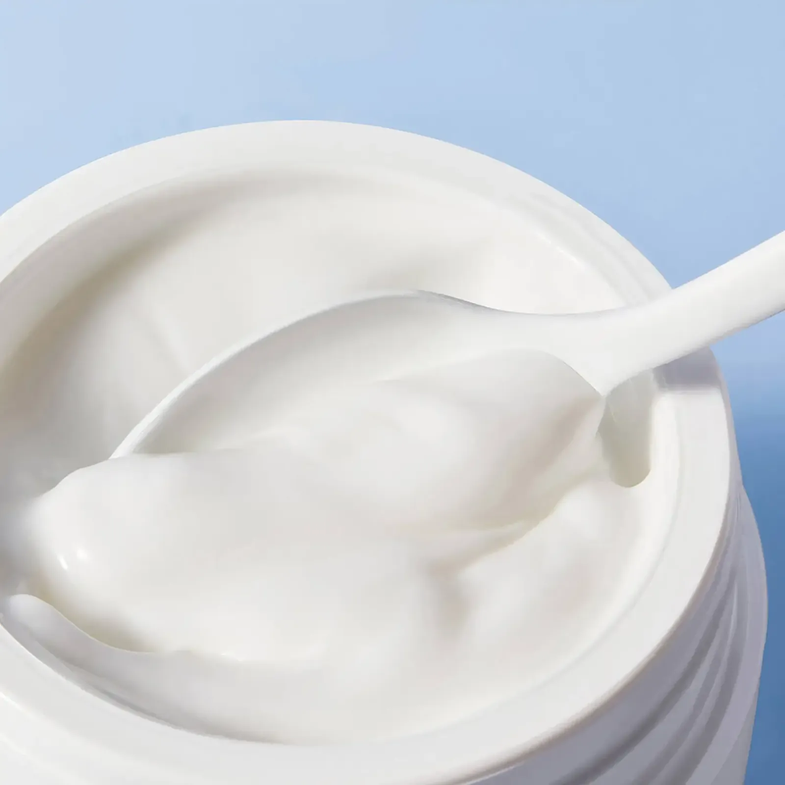 Nuxe Crème Fraîche De Beauté 48h Moisturising Rich Cream For Dry Skin 50ml 4 Nuxe Crème Fraîche De Beauté 48h Moisturising Rich Cream For Dry Skin 50ml - Image 2