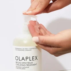 Olaplex Broad Spectrum Chelating Treatment 370ml 12.55fl.oz 12 Olaplex Broad Spectrum Chelating Treatment 370ml 12.55fl.oz -Sesderma LA ROCHE-POSAY Sales LySkin Olaplex broad spectrum chelating treatment 370ml 12.55fl.oz OLA00017 2 1